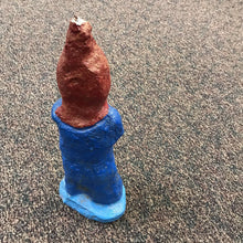 Load image into Gallery viewer, Hanmade Garden Gnome Statue (18&quot;)
