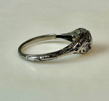 Load image into Gallery viewer, 18K Gold Diamond Antique Engagement Ring sz 7 (2.2g)
