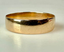 Load image into Gallery viewer, 18K Gold Wedding Band Ring sz 10 (2.6g)

