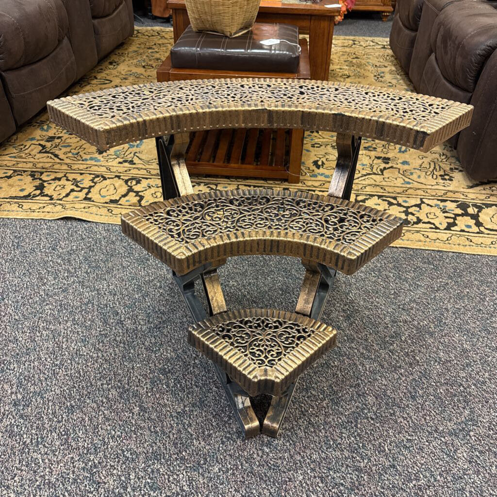 Plastic 3 Tier Shelf (21x3121)