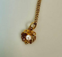 Load image into Gallery viewer, 12K Black Hills Gold Pearl Pendant on 20&quot; 12K Gold Filled Chain (1.4g)
