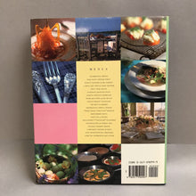 Load image into Gallery viewer, Martha Stewart's Menus for Entertaining (1994) (10.25x8.5)
