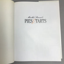 Load image into Gallery viewer, Martha Stewart&#39;s Pies &amp; Tarts (1985) (10.25x8.5)
