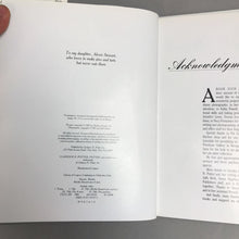 Load image into Gallery viewer, Martha Stewart&#39;s Pies &amp; Tarts (1985) (10.25x8.5)
