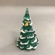 Load image into Gallery viewer, Vintage Fenton Green Glass Christmas Tree (3.5&quot;)
