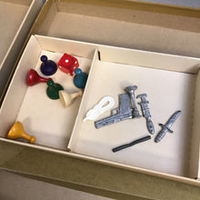 Load image into Gallery viewer, Parker Brothers Clue Board Game (1963) (1.5x20x10)

