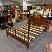 Load image into Gallery viewer, Keller Queen Headboard / Footboard / Rails
