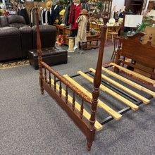 Load image into Gallery viewer, Keller Queen Headboard / Footboard / Rails
