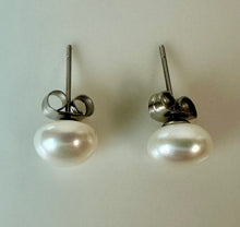 Load image into Gallery viewer, Sterling Freshwater Pearl Stud Earrings
