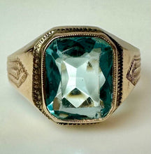 Load image into Gallery viewer, 10K Gold Aqua Paste Stone Vintage Ring sz 6.5 (2.6g)
