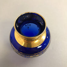 Load image into Gallery viewer, Vintage Vecchia Murano Cobalt Blue &amp; Gold 24K Handcrafted Glass Vase (5")
