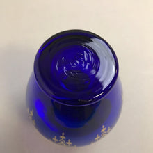 Load image into Gallery viewer, Vintage Vecchia Murano Cobalt Blue &amp; Gold 24K Handcrafted Glass Vase (5")
