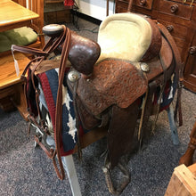 Load image into Gallery viewer, Leddy Saddle / Bridle / Horse Saddle Pad
