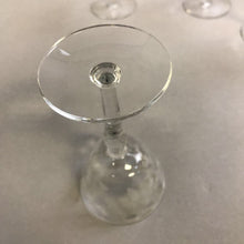 Load image into Gallery viewer, Vintage Set of 4 Libbey Glass Glenmore Etched Floral Champagne Sherbet (5")
