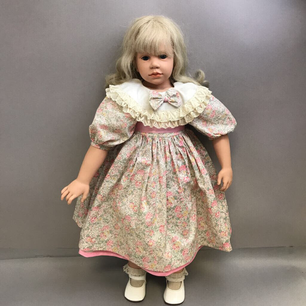 Hildegard Gunzel/Madame Alexander 1992 27