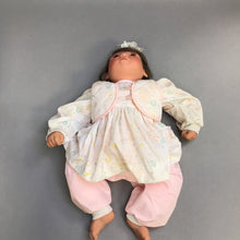Load image into Gallery viewer, Lee Middleton Munchkin Doll 050192 (19&quot;)
