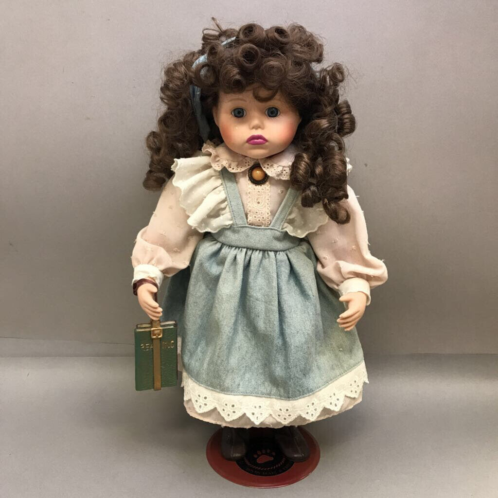 Precious Moments Vinyl & Cloth Missy Doll (15.5