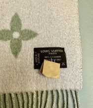 Load image into Gallery viewer, Louis Vuitton LV Reykjavik 100% Cashmere Gray/Pale Pink Logo Scarf Made in Scotland As-Is (17x69&quot;)
