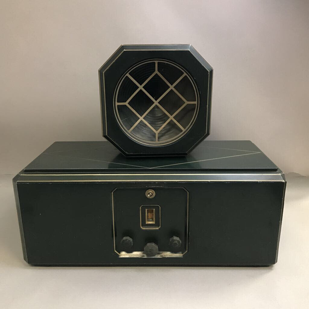 Antique Eveready A-C Receiver Model 2 w/ Loudspeaker (9x22x10.5) (As-Is)