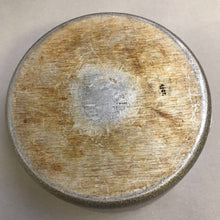 Load image into Gallery viewer, Vintage Hammercraft Hammered Club Aluminum Round Pan Glass Lid 4.5 Qt
