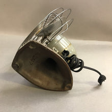 Load image into Gallery viewer, Vintage Manning Bowman Electric Table Fan (9")
