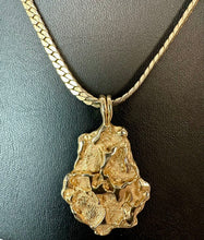 Load image into Gallery viewer, Vintage Faux Gold Nugget Pendant on 18" Goldtone Chain

