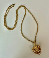 Load image into Gallery viewer, Vintage Goldtone Filligree Heart Pendant on 36" Chain
