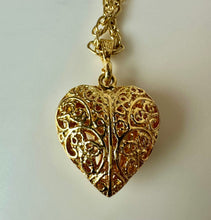 Load image into Gallery viewer, Vintage Goldtone Filligree Heart Pendant on 36" Chain
