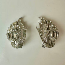 Load image into Gallery viewer, Vintage Sterling Rhinestone Flourish Clip Earrings (1.25")
