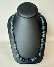 Load image into Gallery viewer, Flourite Chip Beaded Necklace (30")
