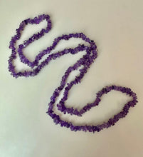 Load image into Gallery viewer, Amethyst Chip Beaded Necklace (34")

