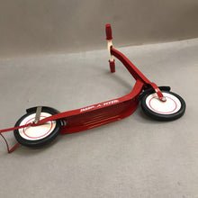 Load image into Gallery viewer, Radio Flyer Doll-Sized Scooter (~12x13x5.75)
