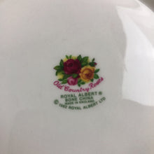 Load image into Gallery viewer, Royal Albert Old Country Roses ~5-Cup Teapot (7.5x10x6.5)
