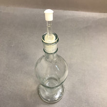 Load image into Gallery viewer, Vintage 1980's Melina's Clear Olive Oil Bottle (10")
