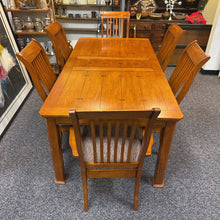 Load image into Gallery viewer, Table w/ 6 Chairs (30x40x18)
