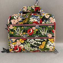 Load image into Gallery viewer, Vera Bradley Poppy Fields Floral Quilted Hanging Travel Makeup Organizer (28x11")
