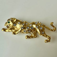 Load image into Gallery viewer, Vintage Goldtone Clear Rhinestone Green Eye Leopard Brooch Pin (2.5")
