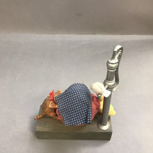 Load image into Gallery viewer, Danbury Mint Friendly Gathering Doll (11")(As Is)
