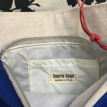 Load image into Gallery viewer, Sonrie Bags Chicago Cubs Purse (12x11)
