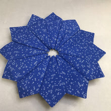 Load image into Gallery viewer, Fold &amp; Stitch Chicago Cubs Wreath (17")
