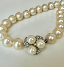 Load image into Gallery viewer, Vintage Art Deco Champagne Glass Pearl Rhinestone Clasp Necklace (24")
