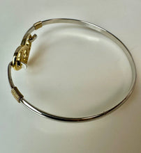 Load image into Gallery viewer, Two-Tone God's Heart Bracelet (2.5" Inside Diameter)
