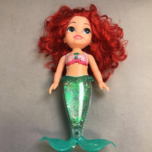 Load image into Gallery viewer, Disney Princess Ariel Doll Sing and Sparkle Little Mermaid Glitter Lights Up (14")
