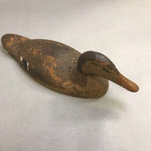 Load image into Gallery viewer, Vintage Rustic Wood Carved Brown Duck Decoy (5x18)
