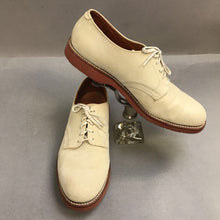 Load image into Gallery viewer, LL Bean New White Men's Nubuck Suede Leather Vibram Sole Lace Up Shoes Size 10D
