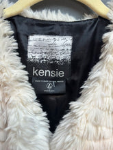 Load image into Gallery viewer, Kenzie White Polyester Faux Fur Jacket Size L
