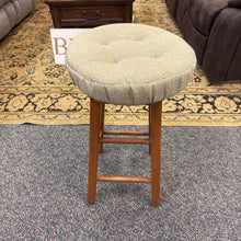 Load image into Gallery viewer, Stool (26x15)
