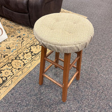 Load image into Gallery viewer, Stool (26x15)
