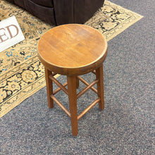 Load image into Gallery viewer, Stool (26x15)
