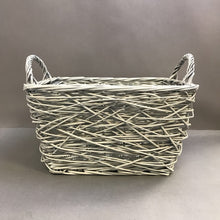 Load image into Gallery viewer, White Wicker Basket (9x16x13)
